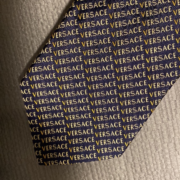 Versace vintage - Picture 2 of 5